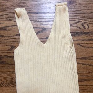 Brandy Melville (John Ghalt) Crop Top